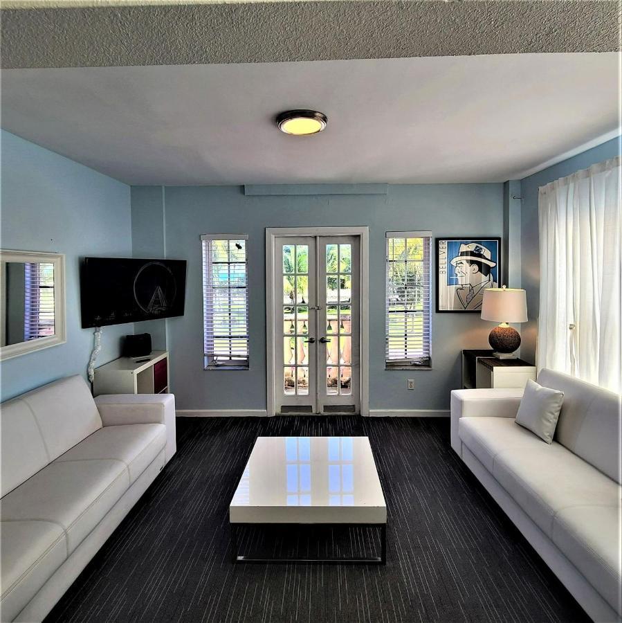 918 Sobe Flats Apartment ไมอามีบีช ภายนอก รูปภาพ